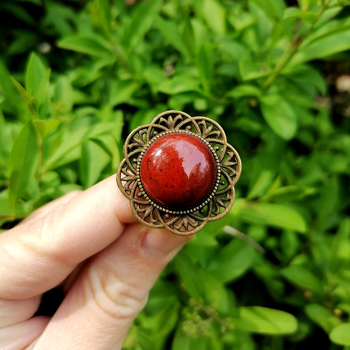 Crveni Jaspis Bronzani prsten cvet