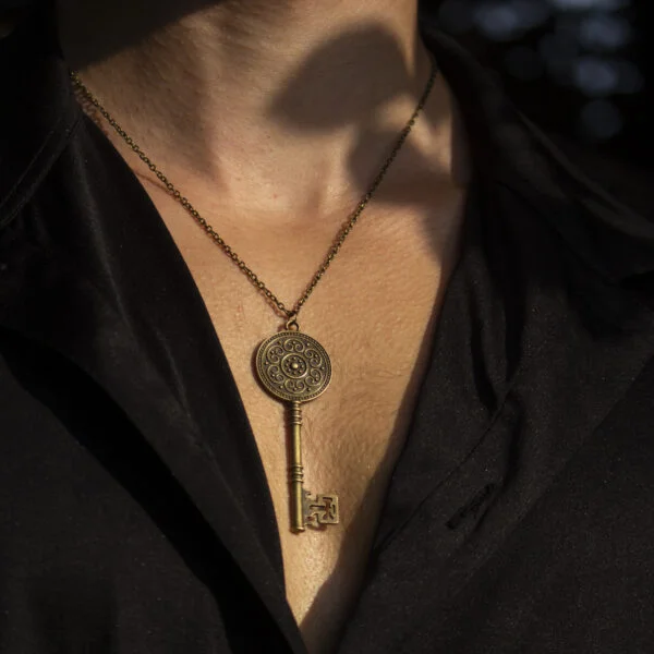 Ritualni ključ ogrlica