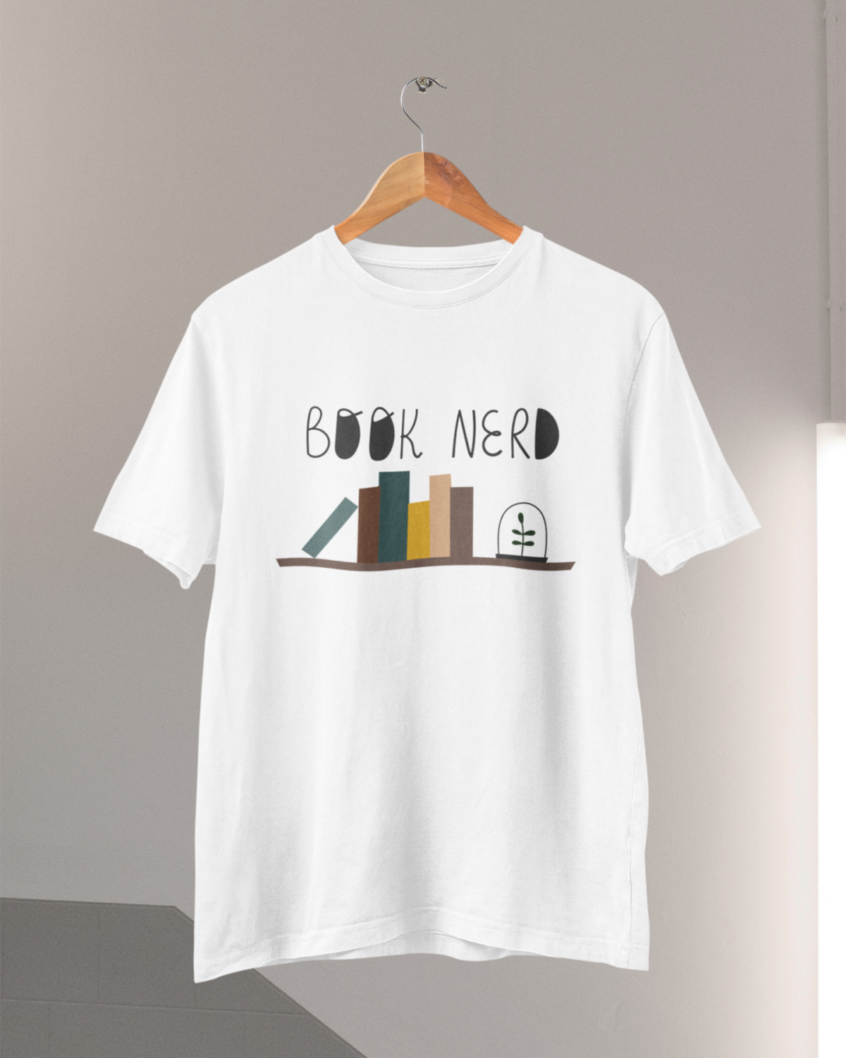 Book Nerd unisex bela majica