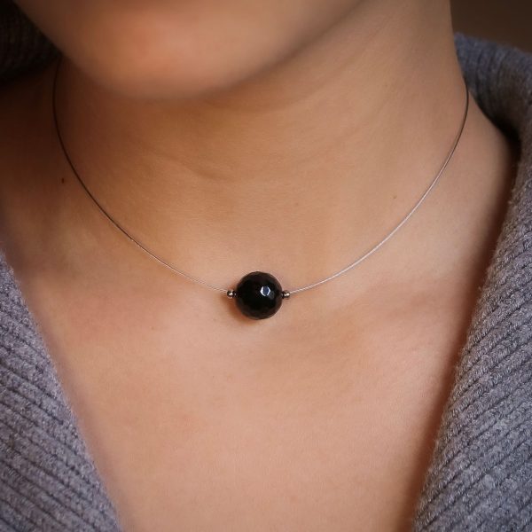 Crni Oniks sfera ogrlica
