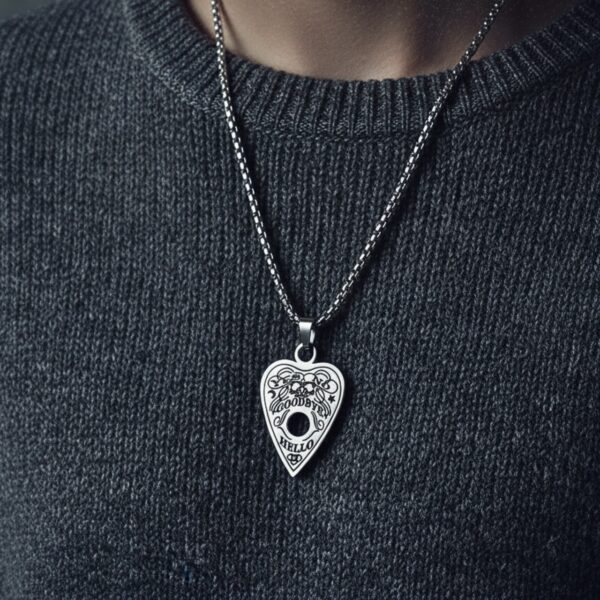 Planchette ogrlica